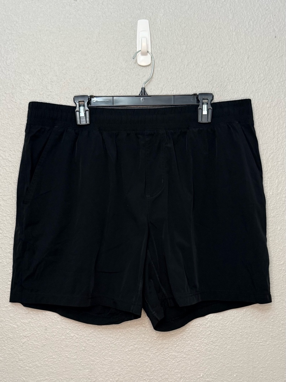RHONE | Mako Tech Performance Shorts without Liner  | Black | Size XXL Inseam 7”